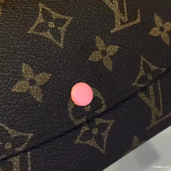 First bag ru Vuitton EMILIE Louis 0512